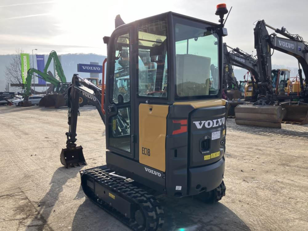 Volvo EC18E Electric - Mini pelle: photos 3 Volvo EC18E Electric - Mini pelle: photos 3