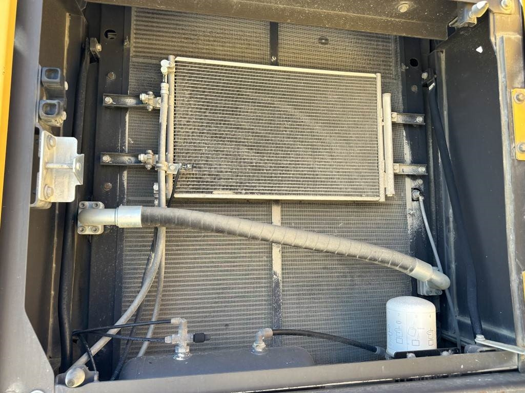 Volvo EC250ENL - Pelle sur chenille: photos 5 Volvo EC250ENL - Pelle sur chenille: photos 5