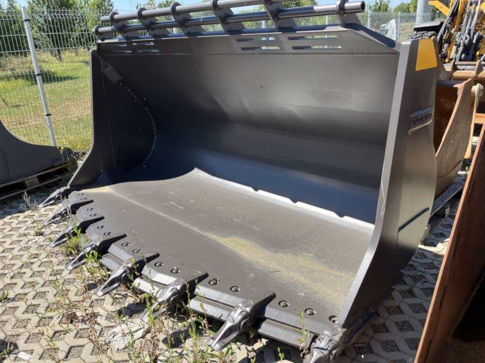 Volvo Schaufel mit Zähnen - Godet: photos 4 Volvo Schaufel mit Zähnen - Godet: photos 4