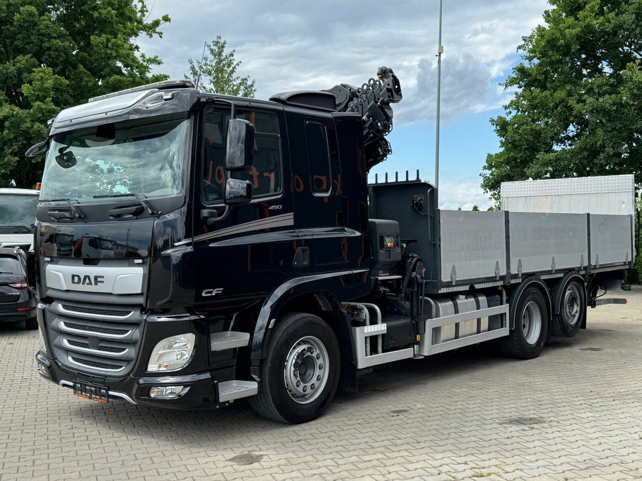 DAF CF 450 FAN 6x2 Pritsche mit Kran HIAB 188 E-6 - Camion plateau, Camion grue: photos 2 DAF CF 450 FAN 6x2 Pritsche mit Kran HIAB 188 E-6 - Camion plateau, Camion grue: photos 2