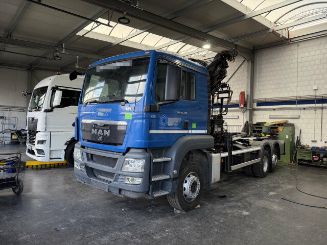 MAN TGS 26.320 6x2 Abrollkipper + Kran HIAB 166 E-5 - Camion ampliroll, Camion grue: photos 1 MAN TGS 26.320 6x2 Abrollkipper + Kran HIAB 166 E-5 - Camion ampliroll, Camion grue: photos 1