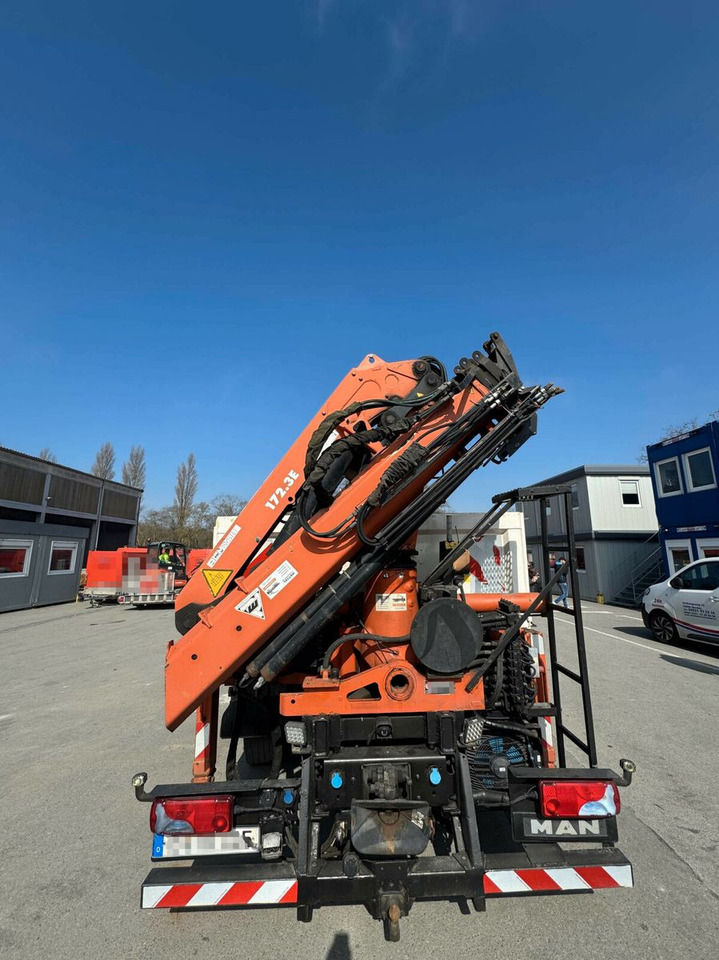 MAN TGS 26.400 6x2*4 Kipper Bordm. Kran ATLAS 172.3E - Camion benne, Camion grue: photos 4 MAN TGS 26.400 6x2*4 Kipper Bordm. Kran ATLAS 172.3E - Camion benne, Camion grue: photos 4