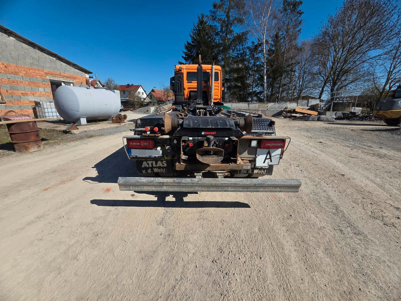 MAN TGS 26.500 6x6H Abrollkipper HIAB - Camion ampliroll, Camion grue: photos 3 MAN TGS 26.500 6x6H Abrollkipper HIAB - Camion ampliroll, Camion grue: photos 3