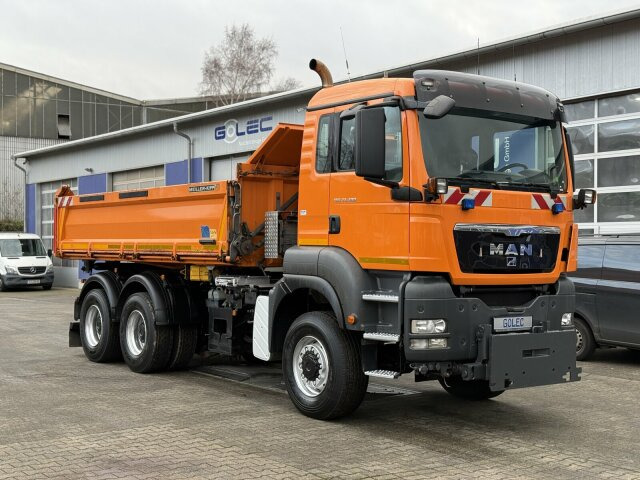 MAN TGS 33.400 6x6 MEILLER Kipper Euro 5 Winterd. - Camion benne: photos 1 MAN TGS 33.400 6x6 MEILLER Kipper Euro 5 Winterd. - Camion benne: photos 1
