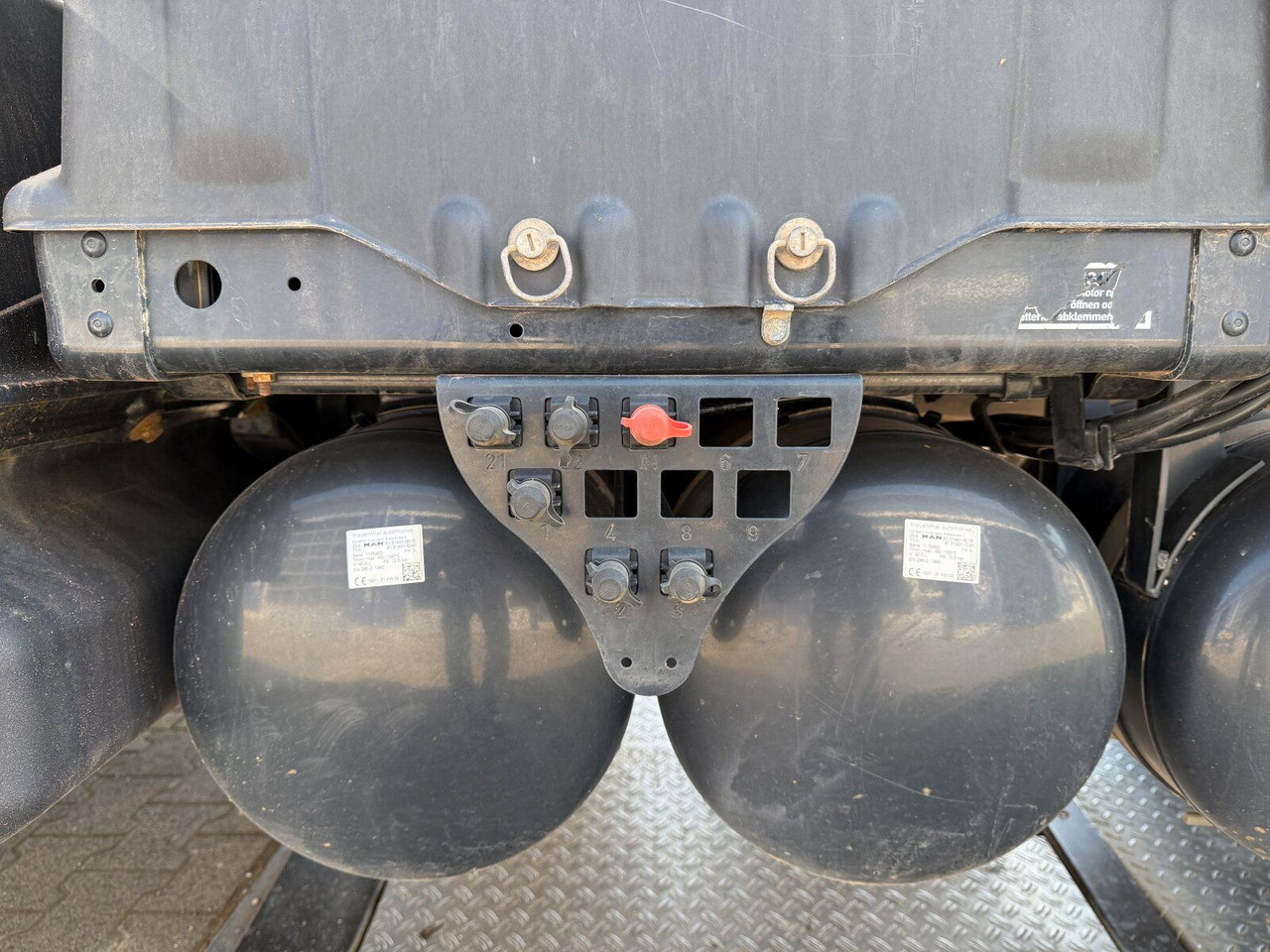 Camion benne MAN TGS 33.510 6x4 Euro 6 MEILLER Kipper Bordmatic: photos 27