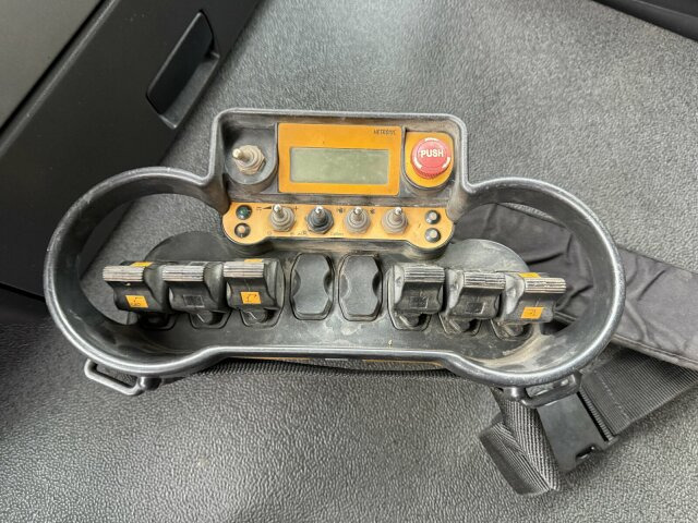 MAN TGS 35.360 8X4 BB Dachdecker Kran bis 52 m - Camion grue: photos 4 MAN TGS 35.360 8X4 BB Dachdecker Kran bis 52 m - Camion grue: photos 4