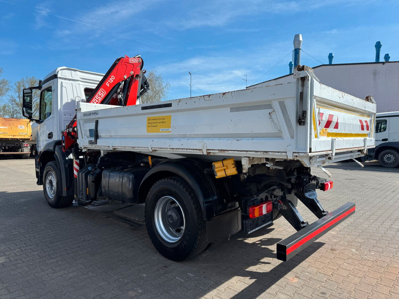 Mercedes-Benz AROCS 1832 4x2 Euro 6 Kipper Kran FASSI F120FB - Camion benne, Camion grue: photos 5 Mercedes-Benz AROCS 1832 4x2 Euro 6 Kipper Kran FASSI F120FB - Camion benne, Camion grue: photos 5