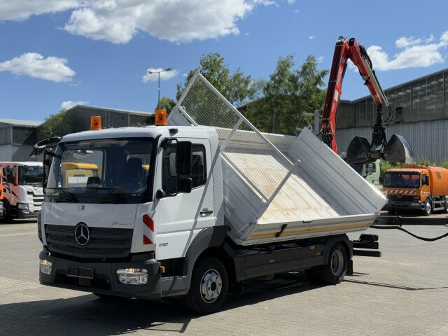 Mercedes-Benz ATEGO 818 4x2 Euro 6 Kipper Kran FASSI F65B.0.22 - Utilitaire benne: photos 4 Mercedes-Benz ATEGO 818 4x2 Euro 6 Kipper Kran FASSI F65B.0.22 - Utilitaire benne: photos 4