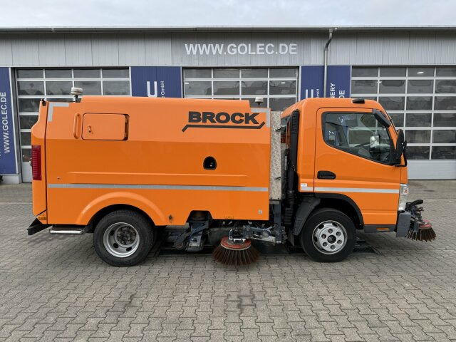 Mitsubishi Canter FUSO Kehrmaschine BROCK SL140 4 m³ en leasing occasion Mitsubishi Canter FUSO Kehrmaschine BROCK SL140 4 m³: photos 8 Mitsubishi Canter FUSO Kehrmaschine BROCK SL140 4 m³ en leasing occasion Mitsubishi Canter FUSO Kehrmaschine BROCK SL140 4 m³: photos 8