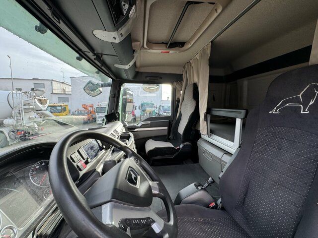 MAN TGS 18.510 4x4 SZM - Kipphyd. Blatt Luft - Tracteur routier: photos 3 MAN TGS 18.510 4x4 SZM - Kipphyd. Blatt Luft - Tracteur routier: photos 3
