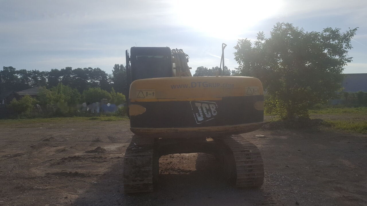 JCB JS 180 - Pelle sur chenille: photos 3 JCB JS 180 - Pelle sur chenille: photos 3