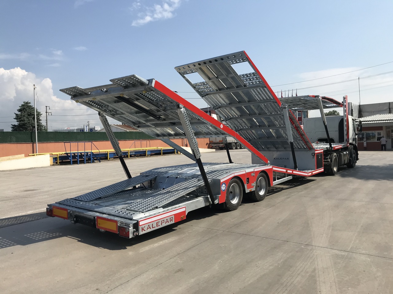 KALEPAR KLP 228V6-6 Loader Autotransporter - Semi-remorque porte-voitures: photos 3 KALEPAR KLP 228V6-6 Loader Autotransporter - Semi-remorque porte-voitures: photos 3