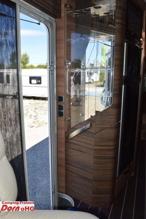 Camping-car intégral Knaus Sun I 700 LEG Automatik/180 PS: photos 24