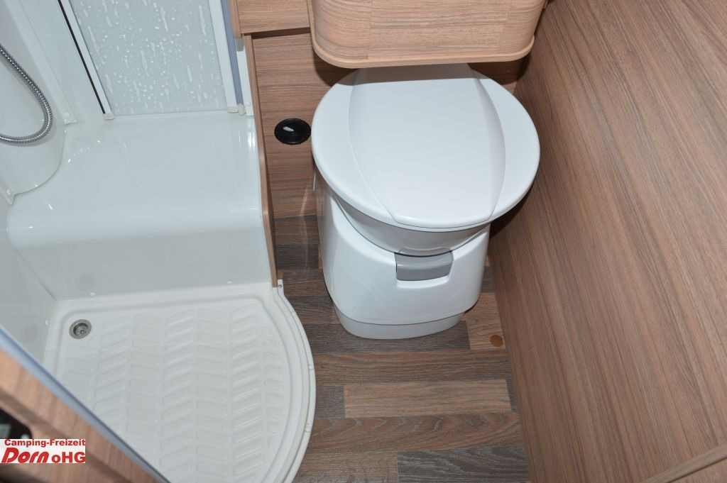 Weinsberg CaraCompact Suite 640 MEG EDITION [PEPPER] Licht en leasing occasion Weinsberg CaraCompact Suite 640 MEG EDITION [PEPPER] Licht: photos 16