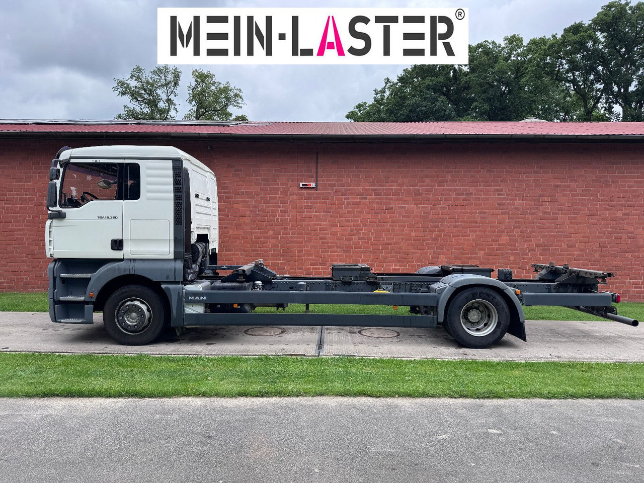 MAN TGA 18.350 BDF 5 Sitzer Klima 209.380 km - Camion porte-conteneur/ Caisse mobile: photos 4 MAN TGA 18.350 BDF 5 Sitzer Klima 209.380 km - Camion porte-conteneur/ Caisse mobile: photos 4