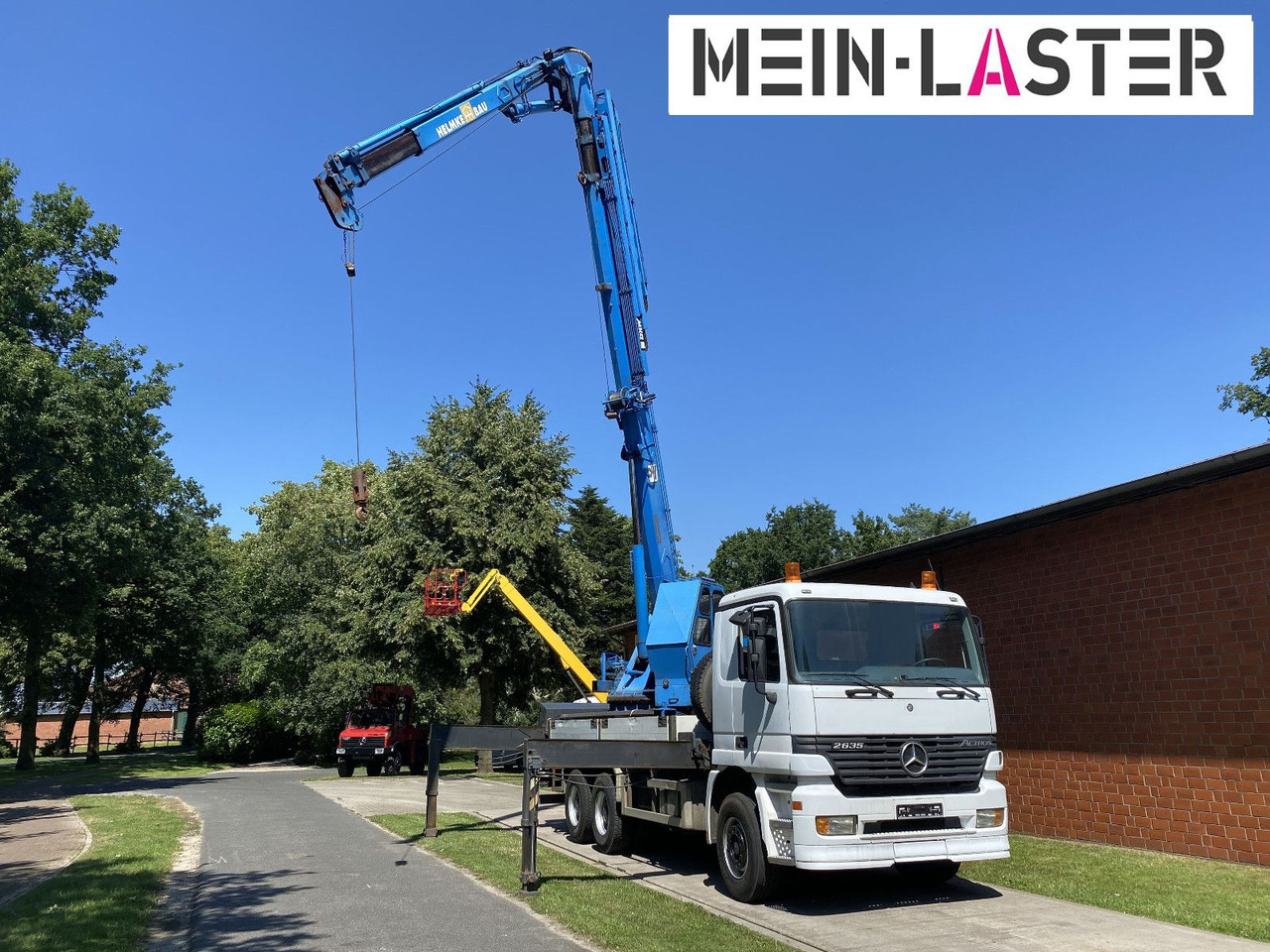 Mercedes-Benz 3335 V6 MKG 550 Ta2-a2 -46m 420 kg Funk - Camion grue: photos 2 Mercedes-Benz 3335 V6 MKG 550 Ta2-a2 -46m 420 kg Funk - Camion grue: photos 2