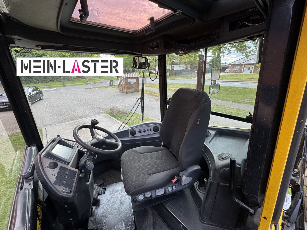 Terberg RORO 4x4 RT 223 Terminal 140.000 kg - Tracteur routier: photos 5 Terberg RORO 4x4 RT 223 Terminal 140.000 kg - Tracteur routier: photos 5