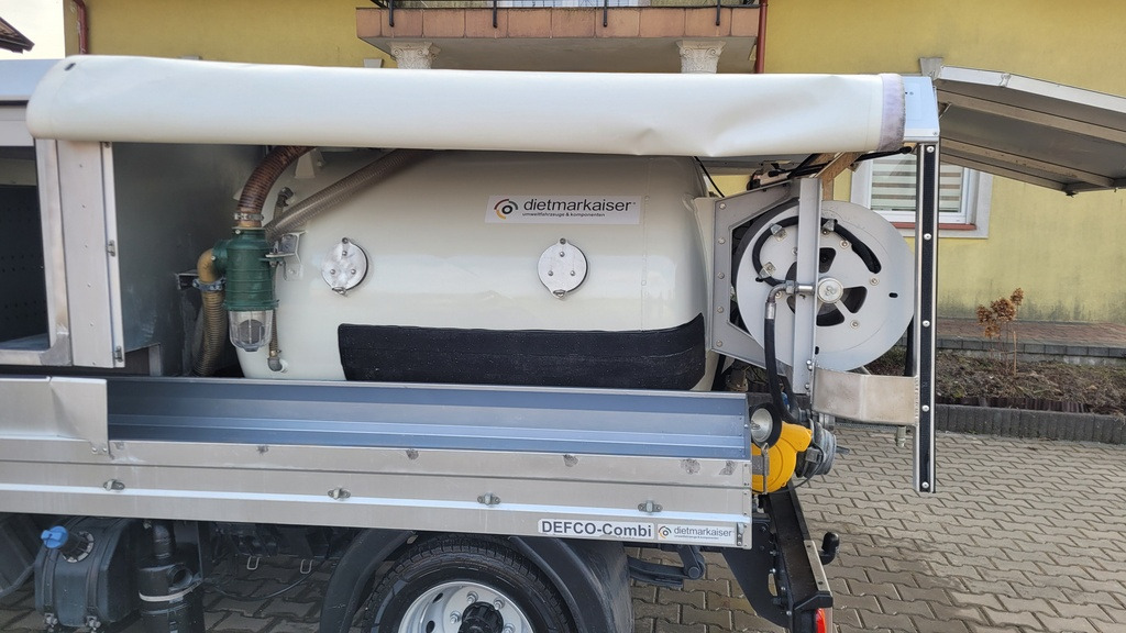 Camion hydrocureur Nissan Cabstar COMBI Kanalreiniger VAAVUM CLEANER: photos 48