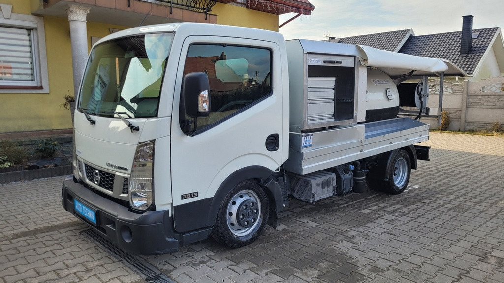 Camion hydrocureur Nissan Cabstar COMBI Kanalreiniger VAAVUM CLEANER: photos 44