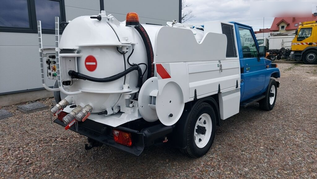 Camion hydrocureur Toyota Land Cruiser COMBI HYDRO CLEANER 4x4: photos 9