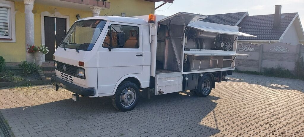 Volkswagen LT55 HOLZMANN Inox - Camion citerne: photos 1 Volkswagen LT55 HOLZMANN Inox - Camion citerne: photos 1