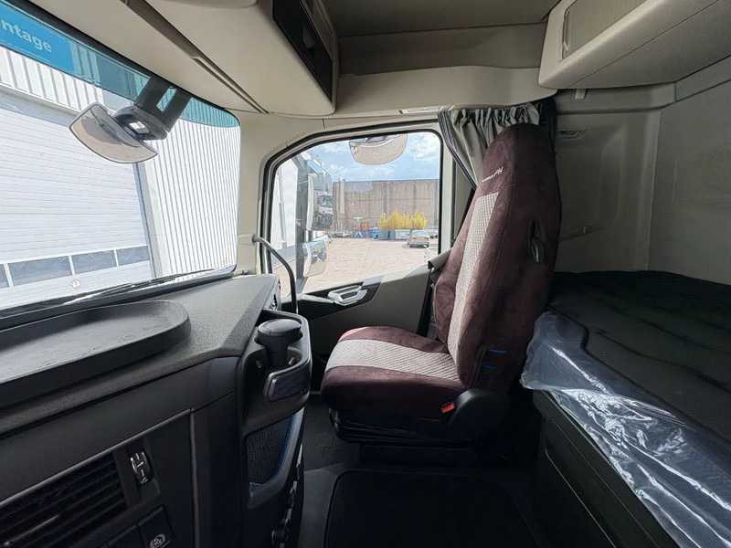 Volvo FH 500 Volvo FH 500 Amphitec Vortex 9000 - Camion hydrocureur: photos 4 Volvo FH 500 Volvo FH 500 Amphitec Vortex 9000 - Camion hydrocureur: photos 4