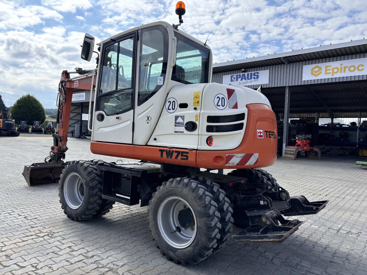 Terex TW 75 - Pelle sur pneus: photos 4 Terex TW 75 - Pelle sur pneus: photos 4