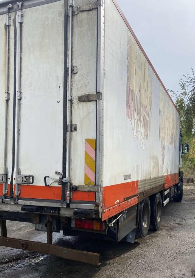 RENAULT Magnum 430 ID1611 - Camion fourgon: photos 5 RENAULT Magnum 430 ID1611 - Camion fourgon: photos 5