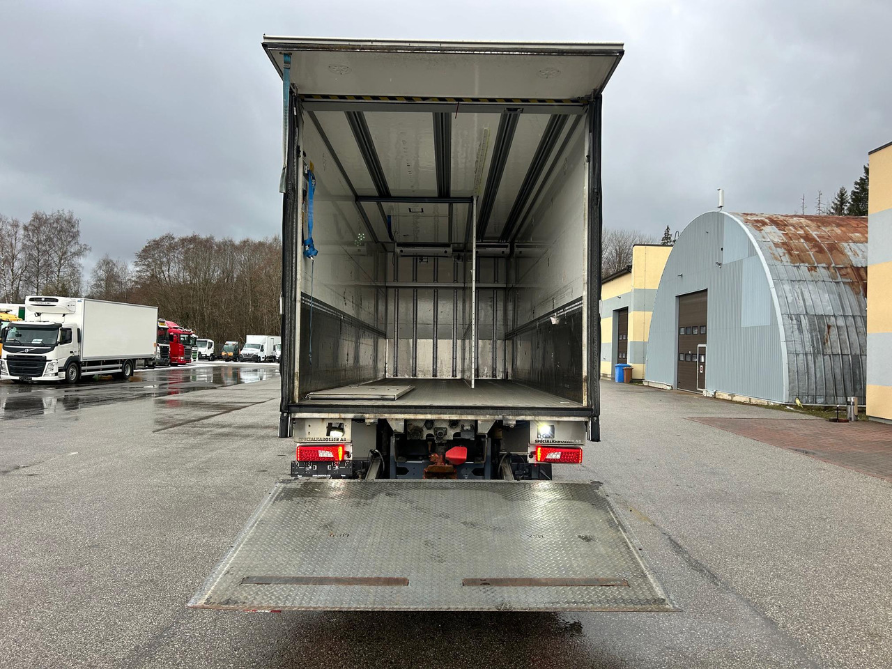 SCANIA G450 - Camion frigorifique: photos 5 SCANIA G450 - Camion frigorifique: photos 5