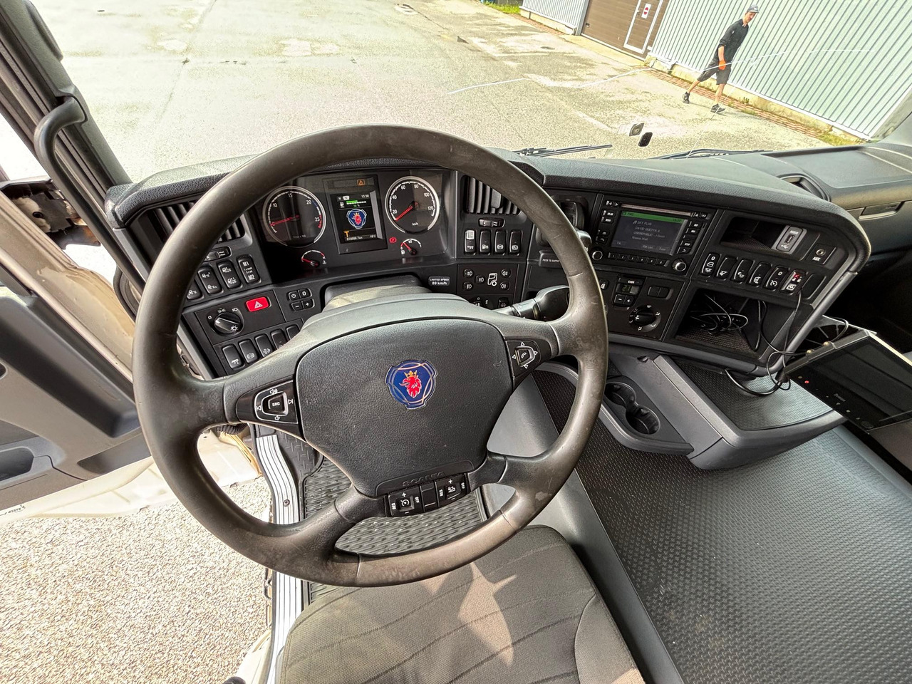 Camion frigorifique SCANIA G490: photos 14