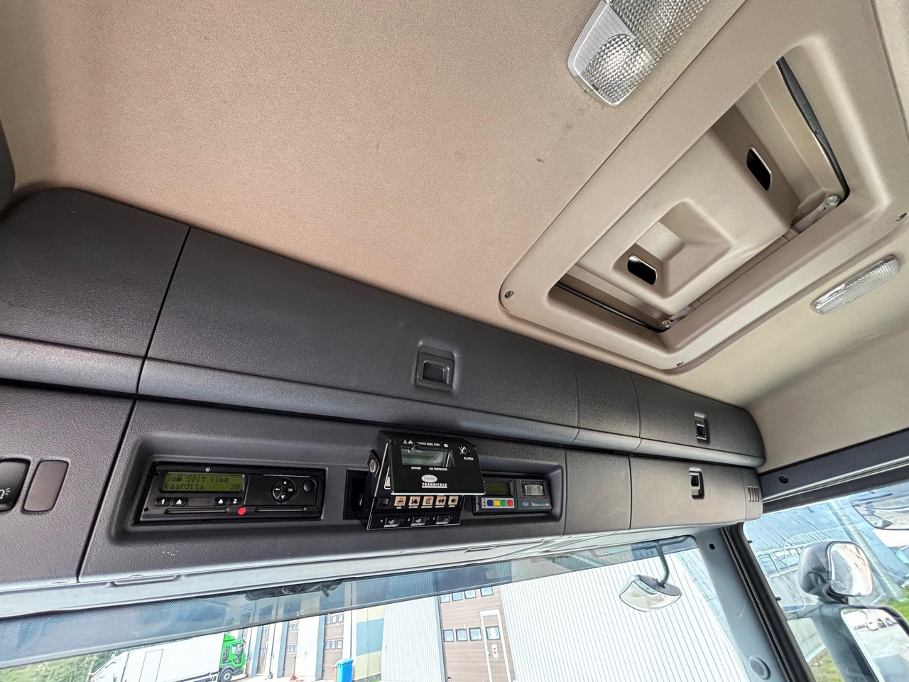 Camion frigorifique SCANIA G490: photos 15