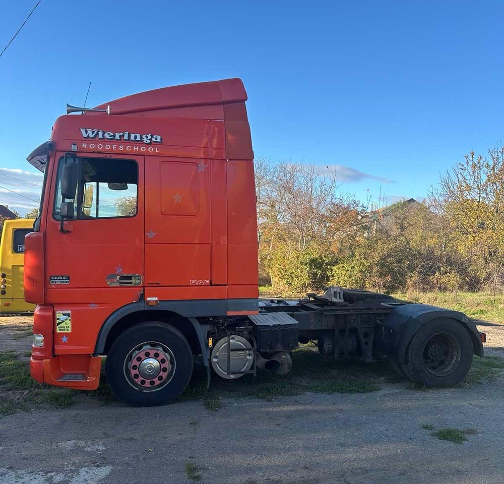 DAF XF 95.380 - Tracteur routier: photos 4 DAF XF 95.380 - Tracteur routier: photos 4