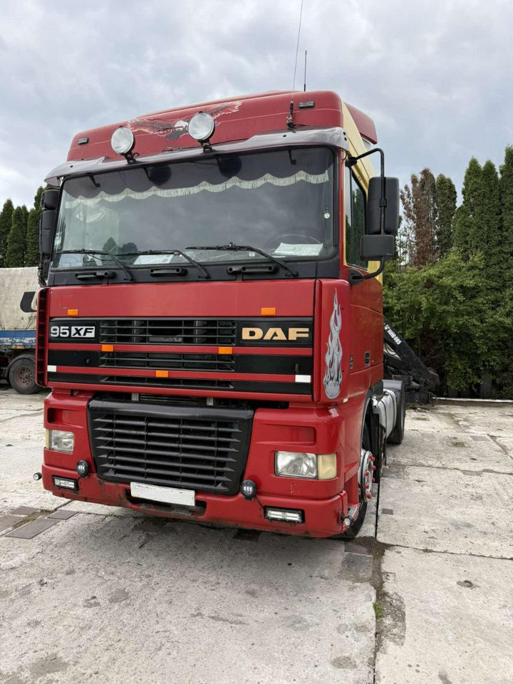 DAF XF 95.380 - Tracteur routier: photos 2 DAF XF 95.380 - Tracteur routier: photos 2