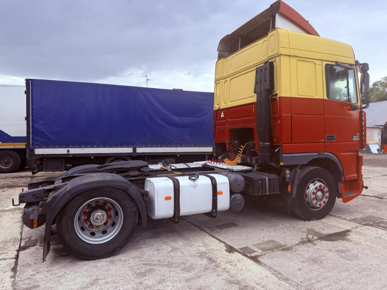 DAF XF 95.380 - Tracteur routier: photos 5 DAF XF 95.380 - Tracteur routier: photos 5