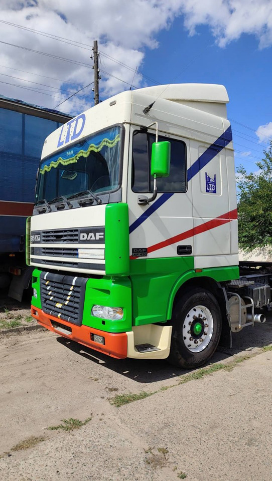 DAF XF95.430 - Tracteur routier: photos 1 DAF XF95.430 - Tracteur routier: photos 1