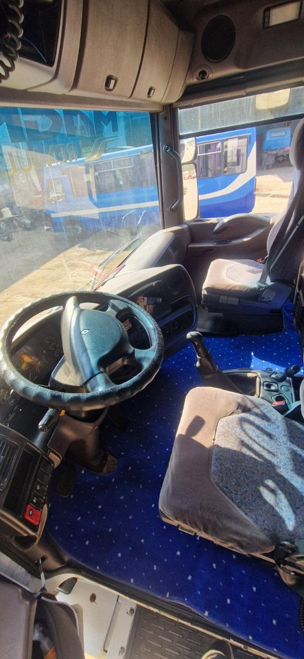 RENAULT Magnum 400 - Tracteur routier: photos 5 RENAULT Magnum 400 - Tracteur routier: photos 5