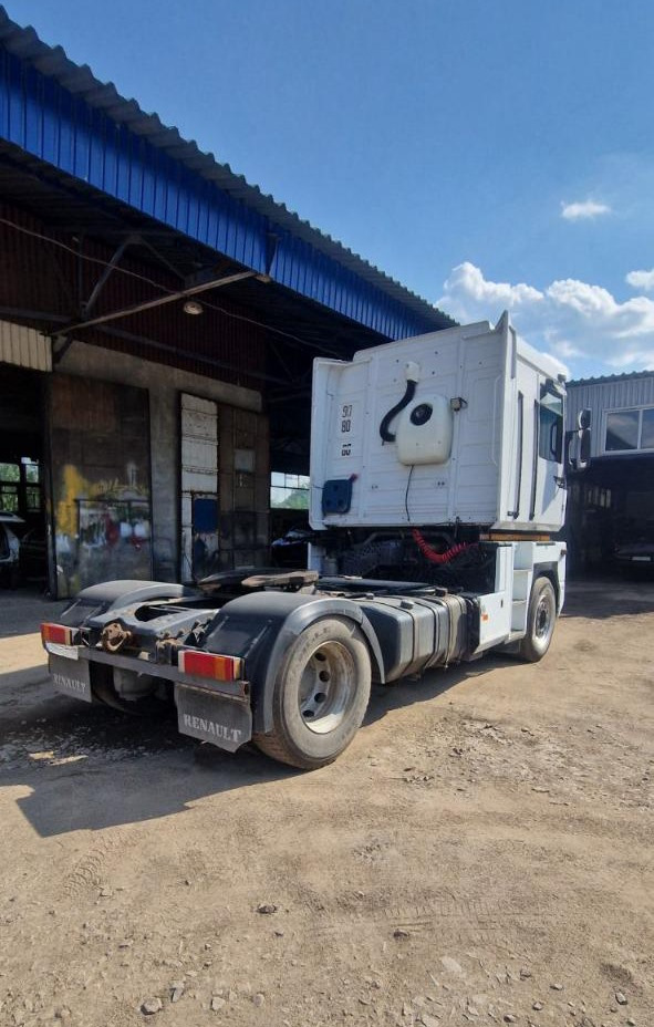 RENAULT Magnum 400 - Tracteur routier: photos 4 RENAULT Magnum 400 - Tracteur routier: photos 4