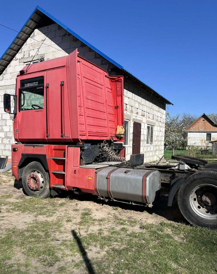 RENAULT Magnum 440 ID1336S - Tracteur routier: photos 2 RENAULT Magnum 440 ID1336S - Tracteur routier: photos 2
