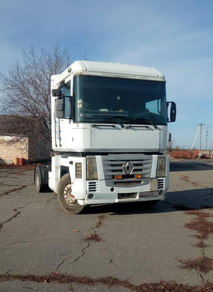 RENAULT Magnum 440 ID1602S - Tracteur routier: photos 2 RENAULT Magnum 440 ID1602S - Tracteur routier: photos 2