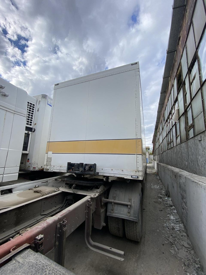 RENAULT Major 340 - Tracteur routier: photos 5 RENAULT Major 340 - Tracteur routier: photos 5