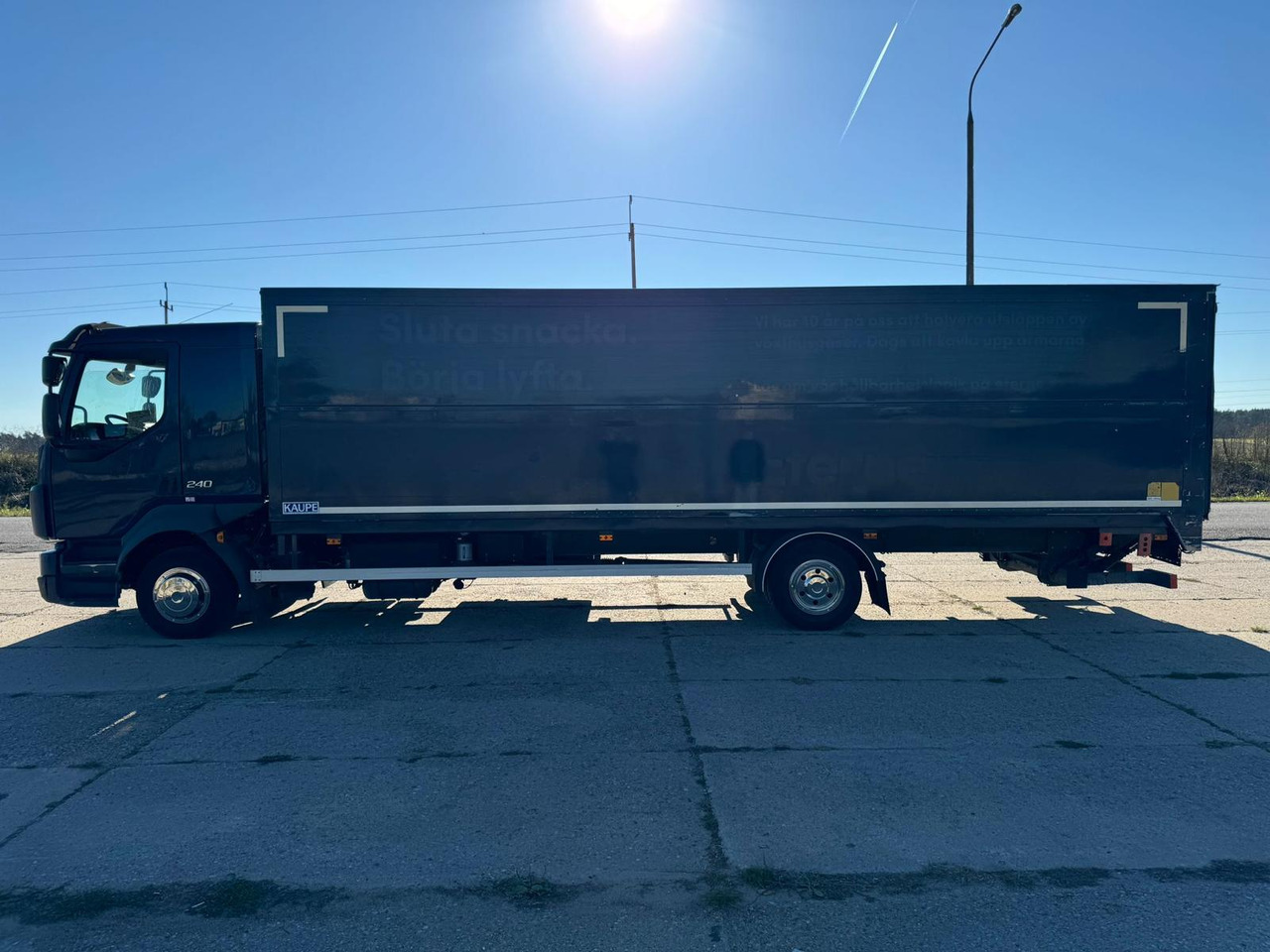 VOLVO FL 240 - Camion fourgon: photos 5 VOLVO FL 240 - Camion fourgon: photos 5