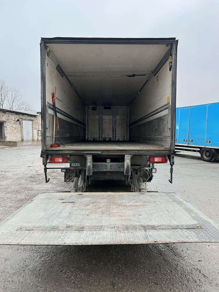 Camion fourgon VOLVO FM9.260: photos 11