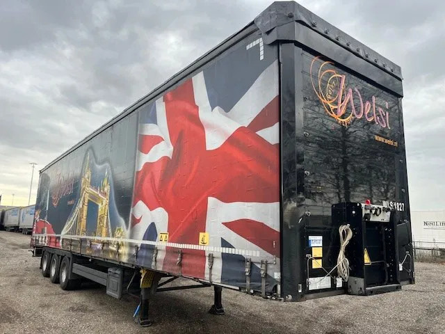 Schmitz Cargobull 5x 2018 XL vario SCB mega curtain siders with alu side boards - Semi-remorque fourgon: photos 1 Schmitz Cargobull 5x 2018 XL vario SCB mega curtain siders with alu side boards - Semi-remorque fourgon: photos 1