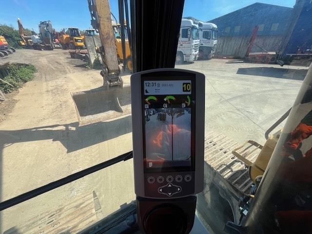 Pelle sur chenille CAT 313 F LGC: photos 14
