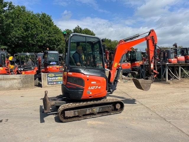 Kubota U 27-4 - Mini pelle: photos 2 Kubota U 27-4 - Mini pelle: photos 2