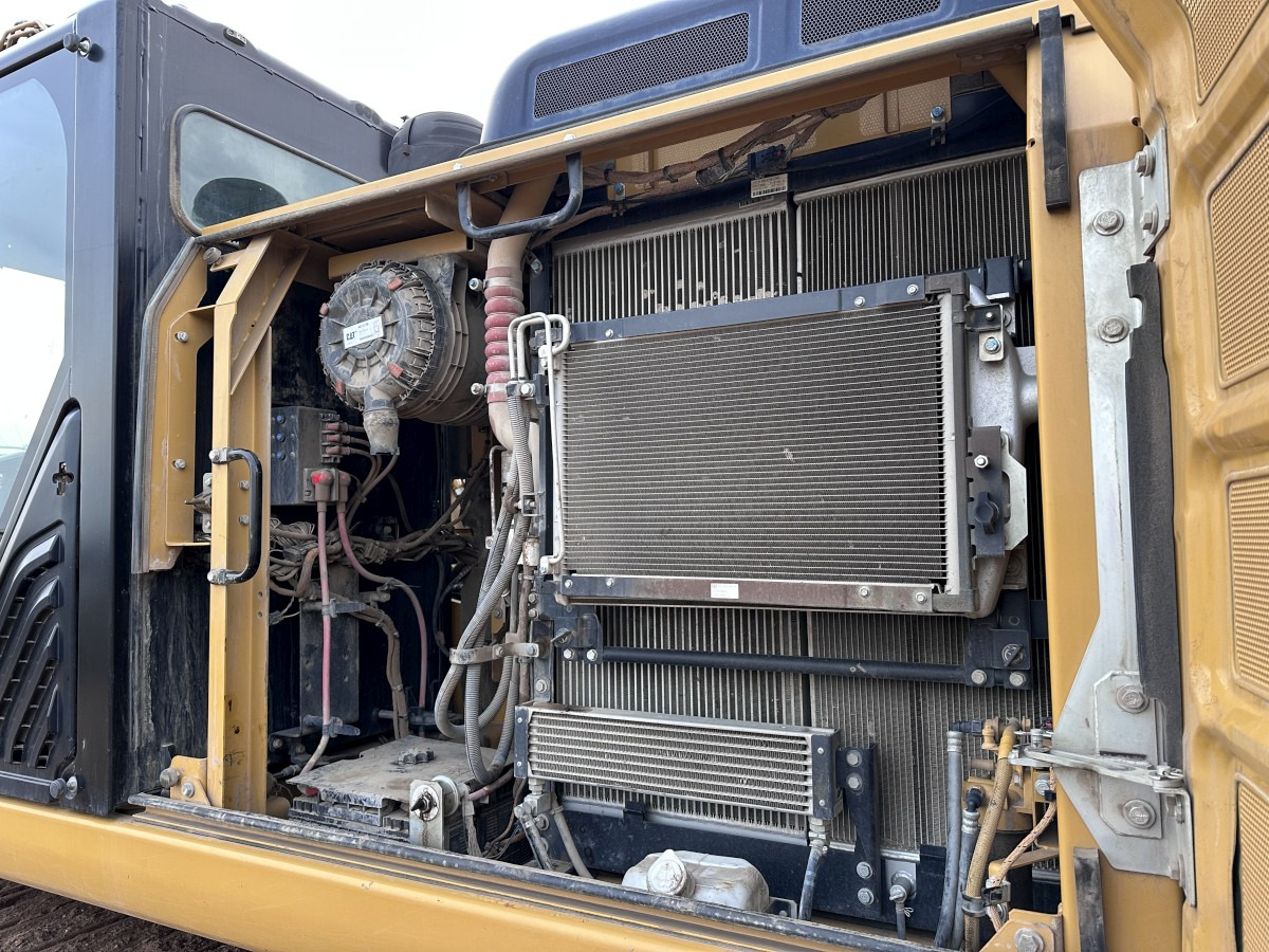 Pelle sur chenille CATERPILLAR 323 EL Deutsche Maschine! Top !!!: photos 25