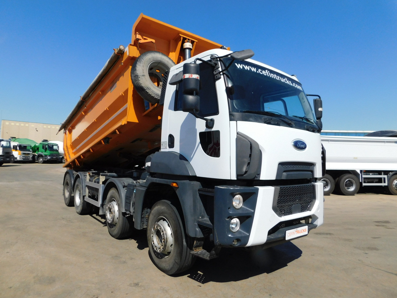 Ford 4142d 8x4 dcab e6 16s2230 - Camion benne: photos 2 Ford 4142d 8x4 dcab e6 16s2230 - Camion benne: photos 2