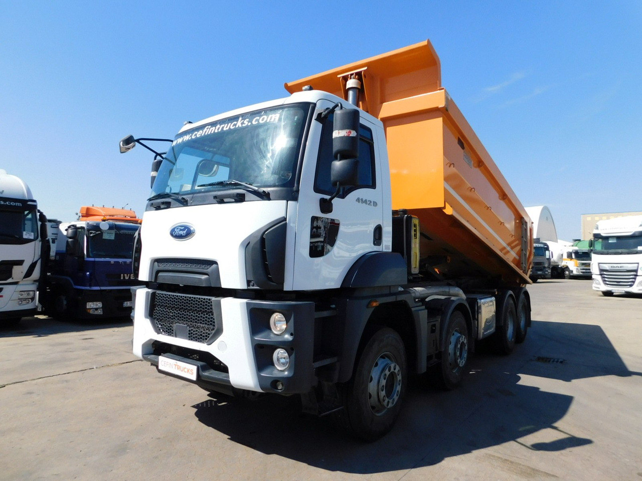 Ford 4142d 8x4 dcab e6 16s2230 - Camion benne: photos 1 Ford 4142d 8x4 dcab e6 16s2230 - Camion benne: photos 1