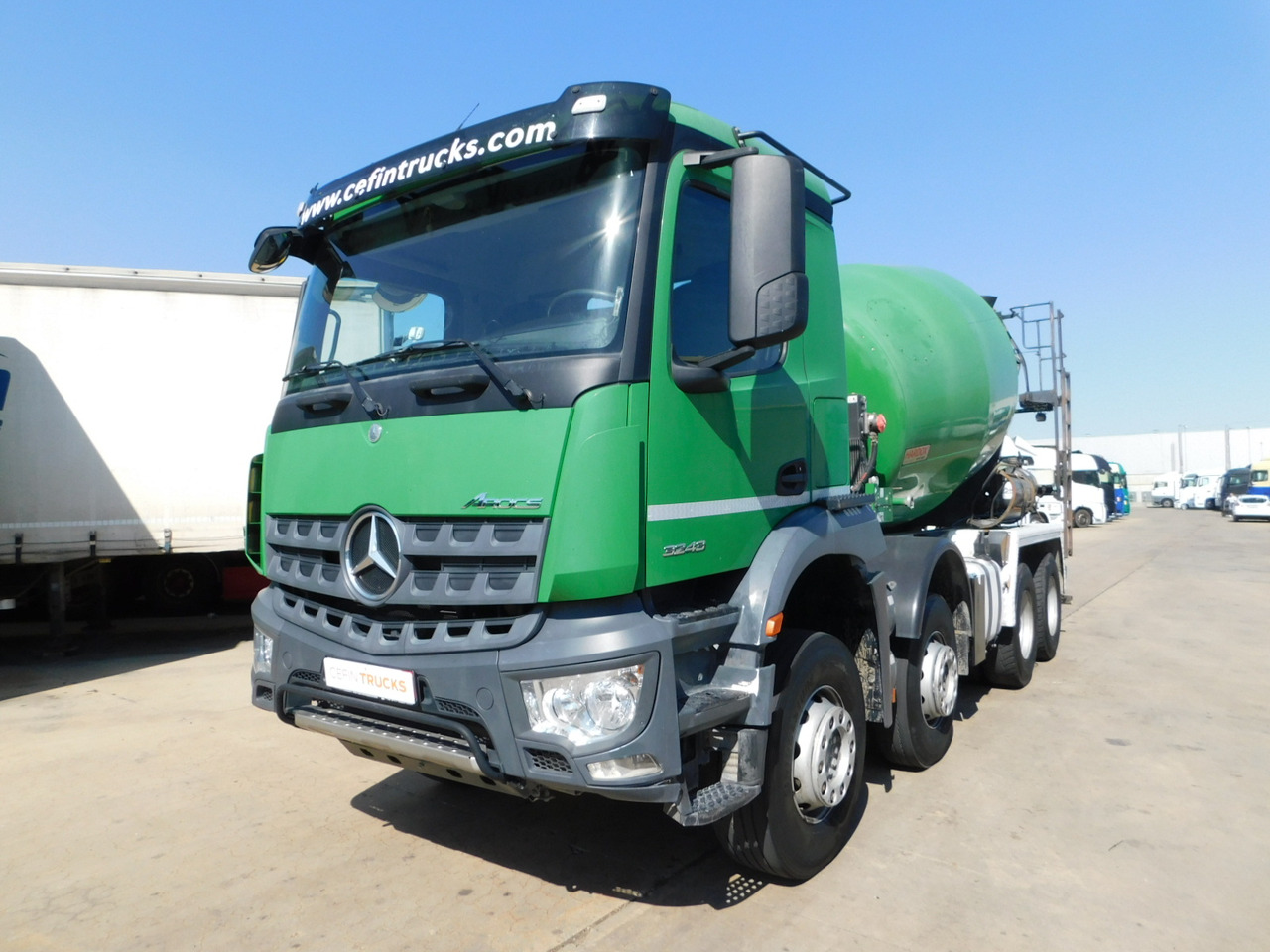 Mercedes Arocs 3243 - Camion malaxeur: photos 1 Mercedes Arocs 3243 - Camion malaxeur: photos 1