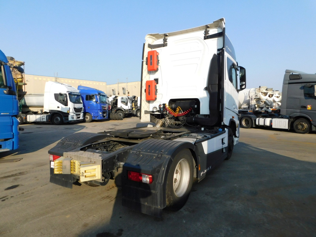 Ford F max 4x2 scab e6 12s2620 - Tracteur routier: photos 3 Ford F max 4x2 scab e6 12s2620 - Tracteur routier: photos 3